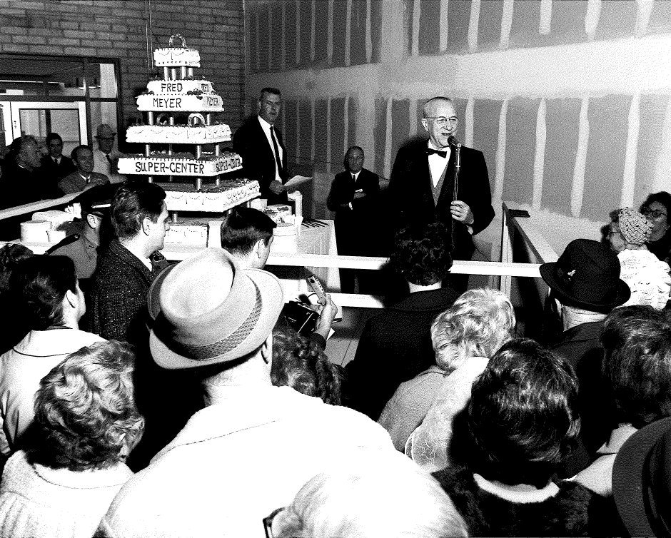 fred_meyer01.jpg